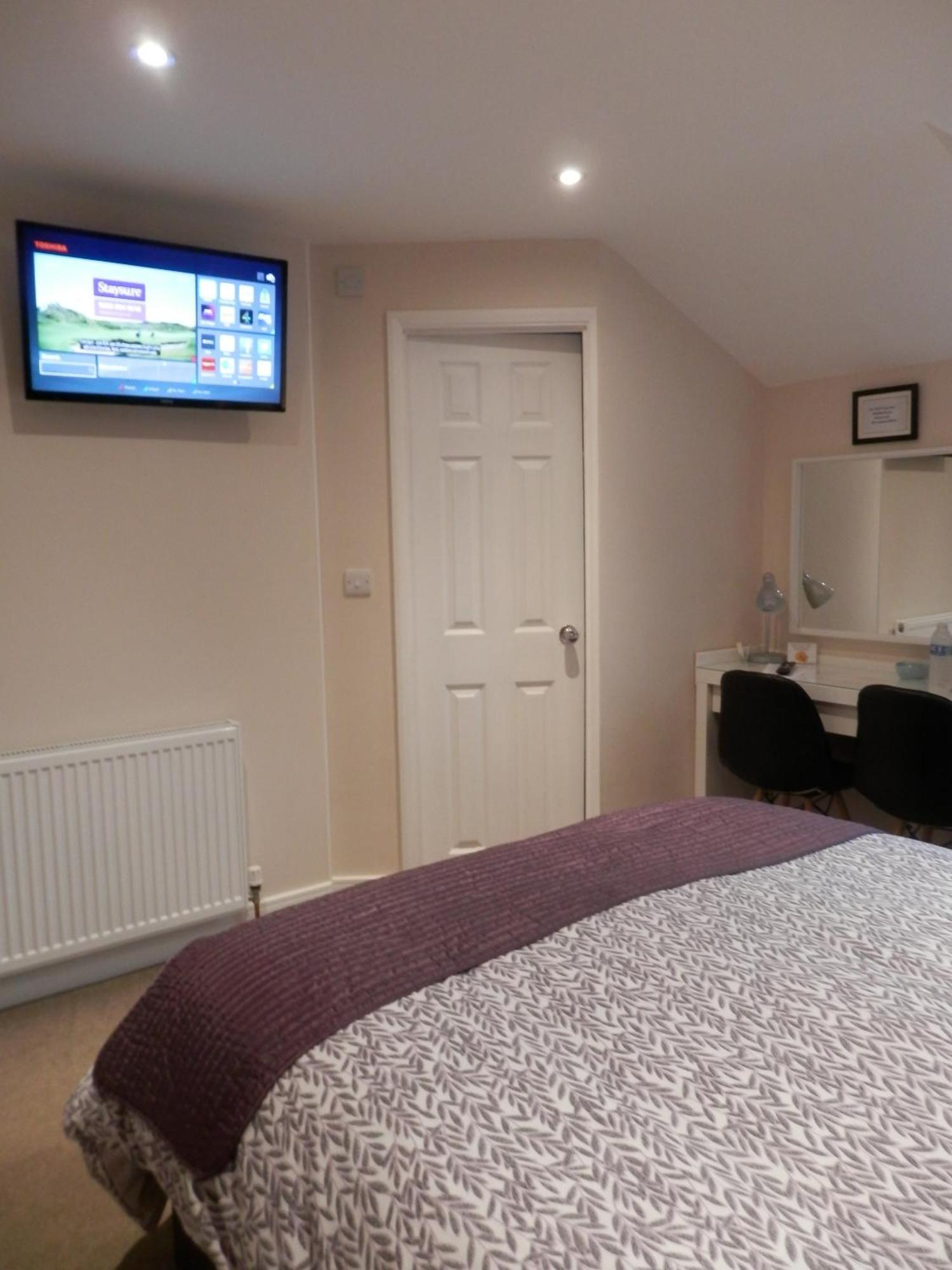 Middle House Bed & Breakfast Coventry Cameră foto