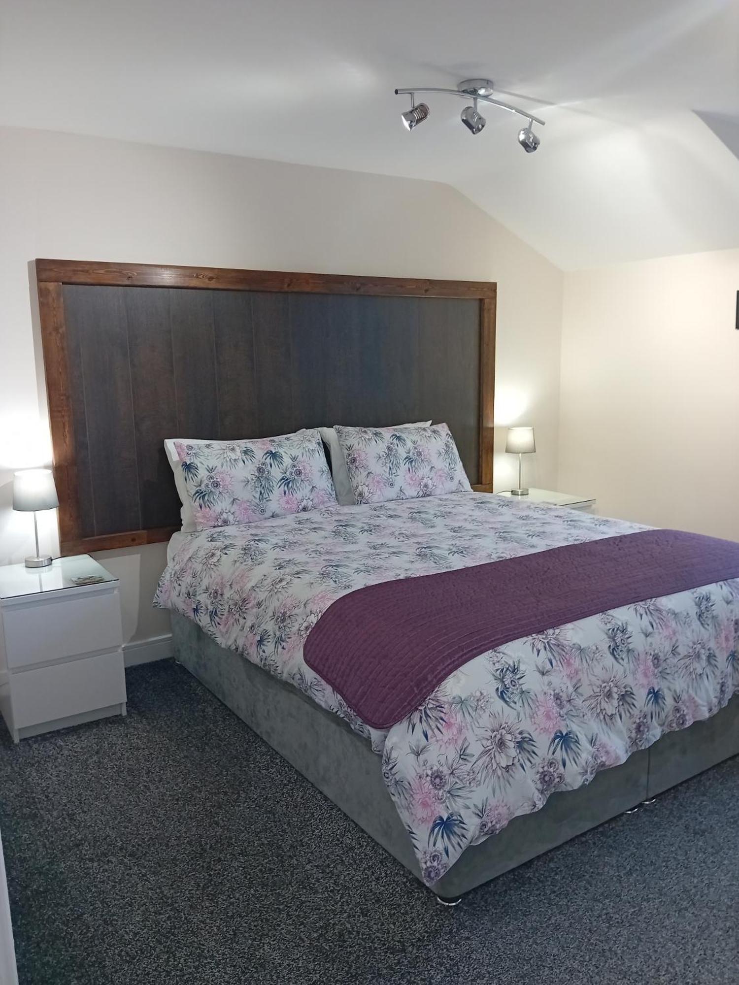 Middle House Bed & Breakfast Coventry Exterior foto