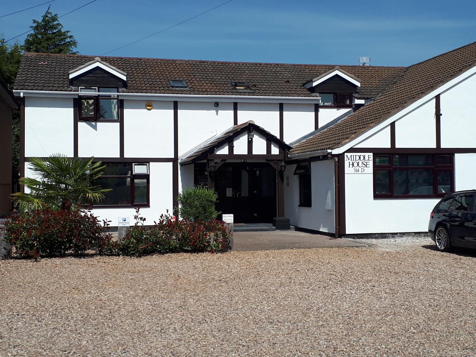 Middle House Bed & Breakfast Coventry Exterior foto