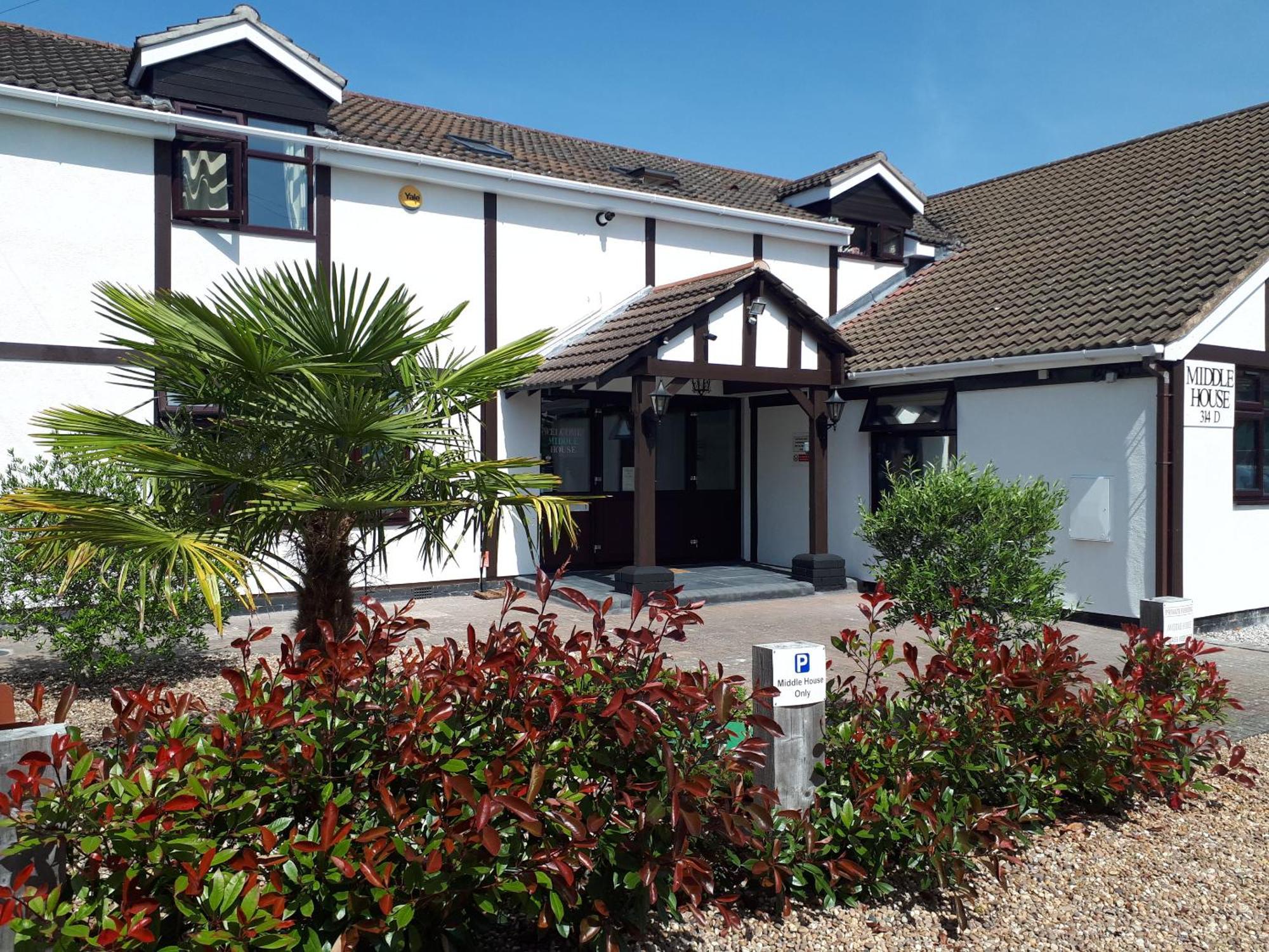 Middle House Bed & Breakfast Coventry Exterior foto